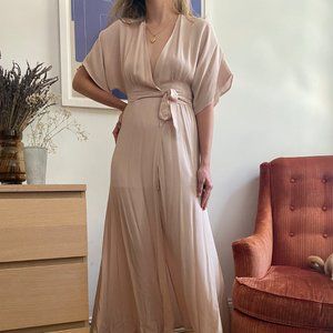 Reformation Winslow Dress in Champagne- size 4